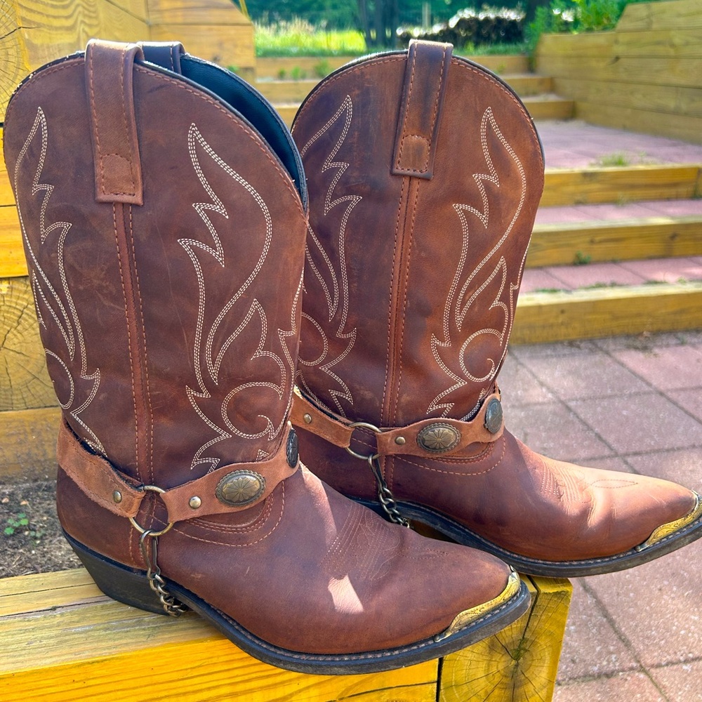 Men’s cowboy boots